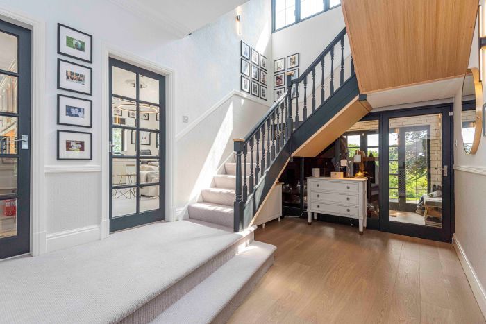 Additional image 3 of 4 bed detached house for sale10 Ravenswood Drive, Heaton, Bolton BL1
