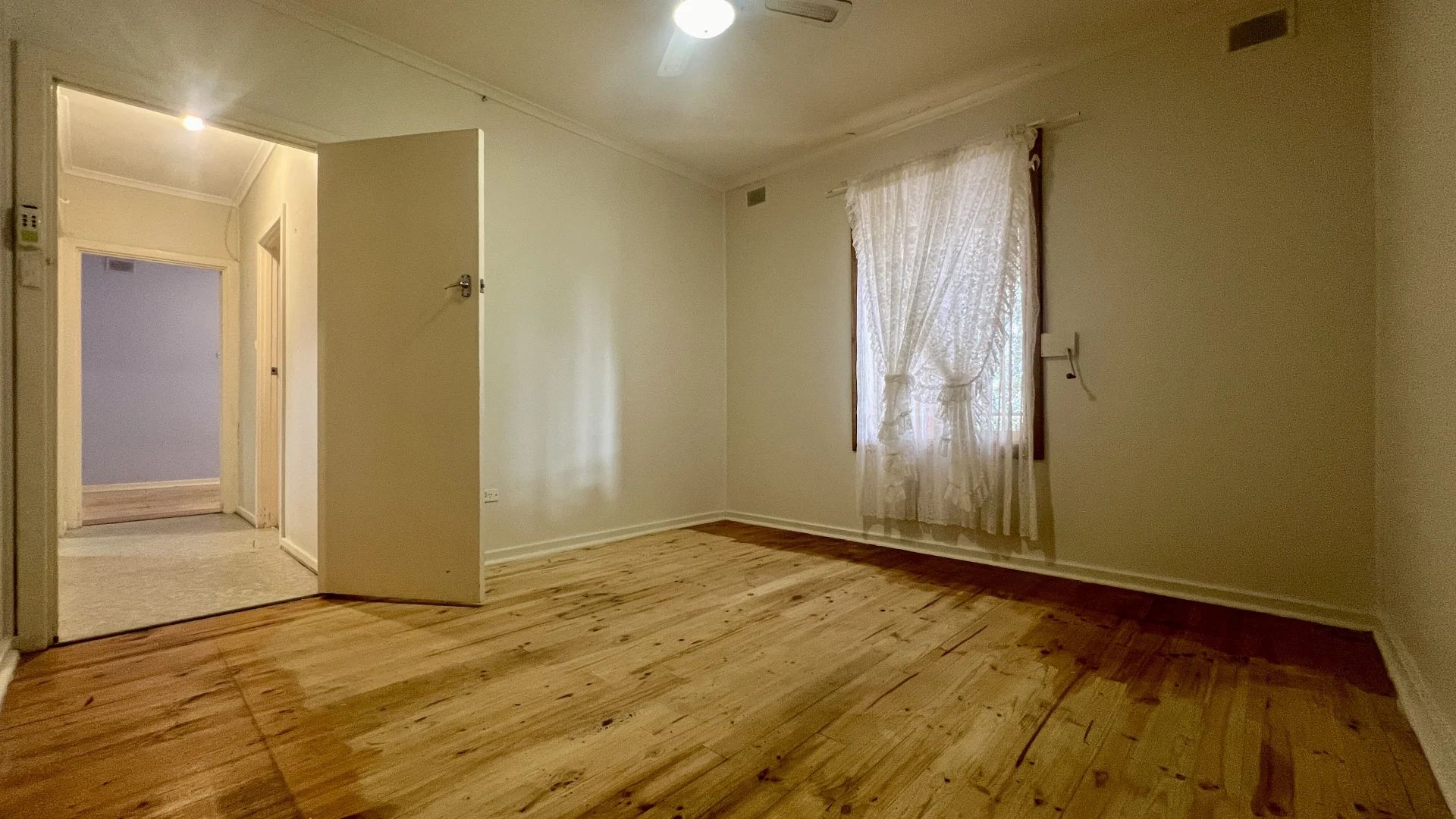 Additional image 5 of 11 Michelmore Street, Whyalla Stuart SA 5608