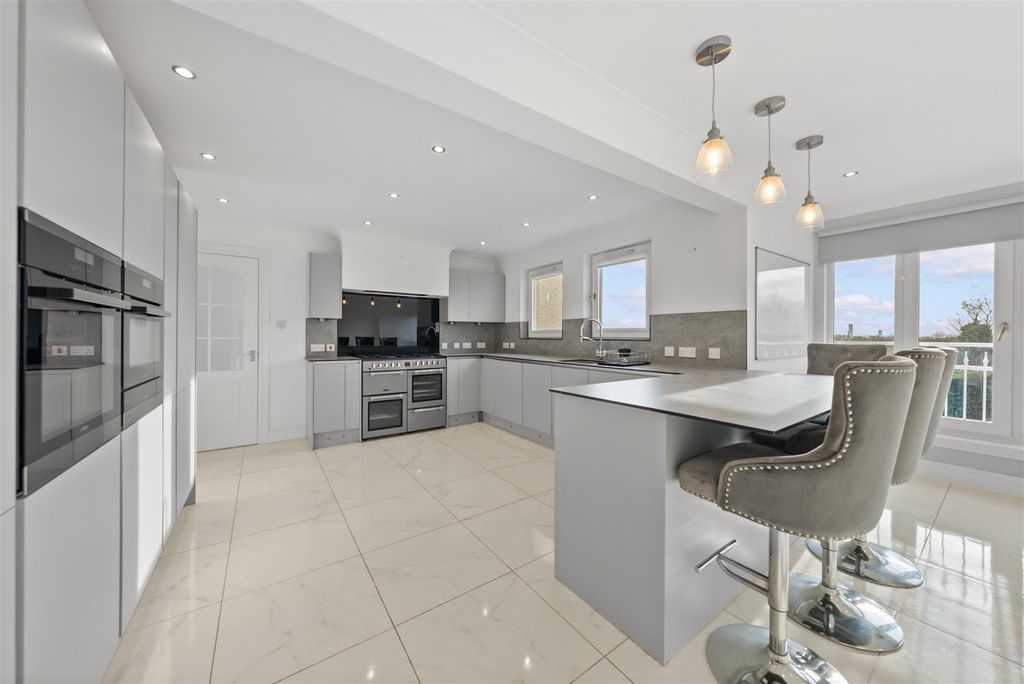 Additional image 6 of 5 bed detached house for saleSnead View, Motherwell ML1