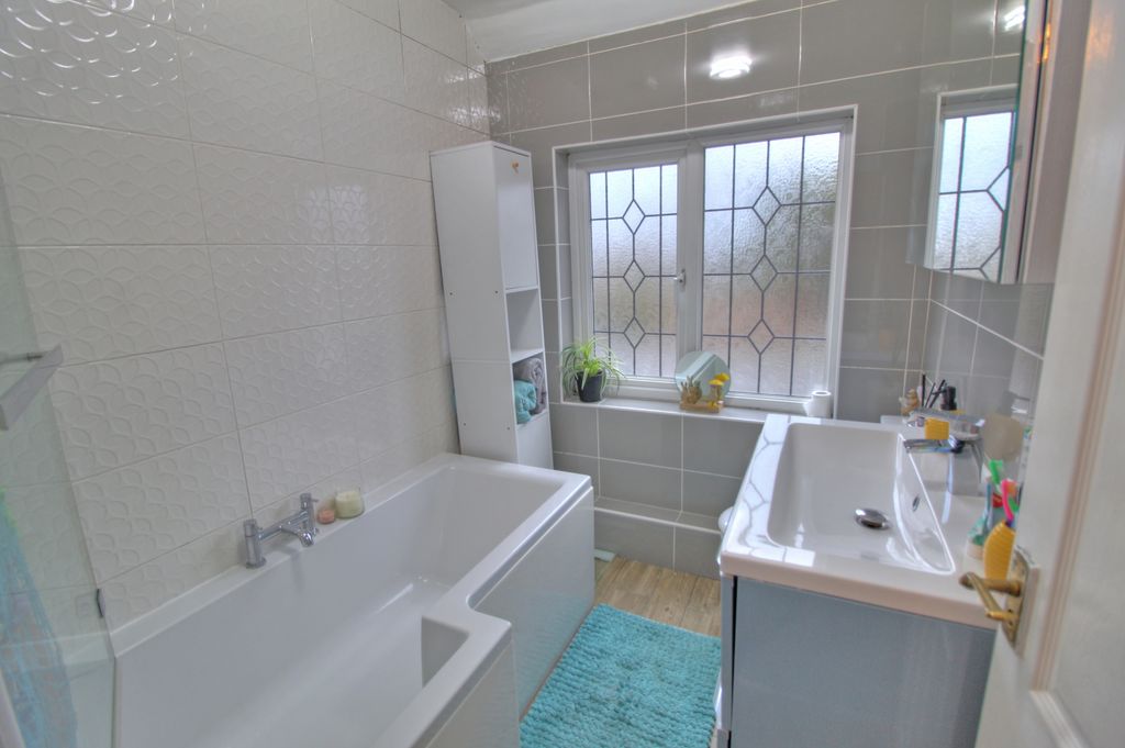 Additional image 16 of 3 bed detached house for saleAmblecote Road, Brierley Hill DY5