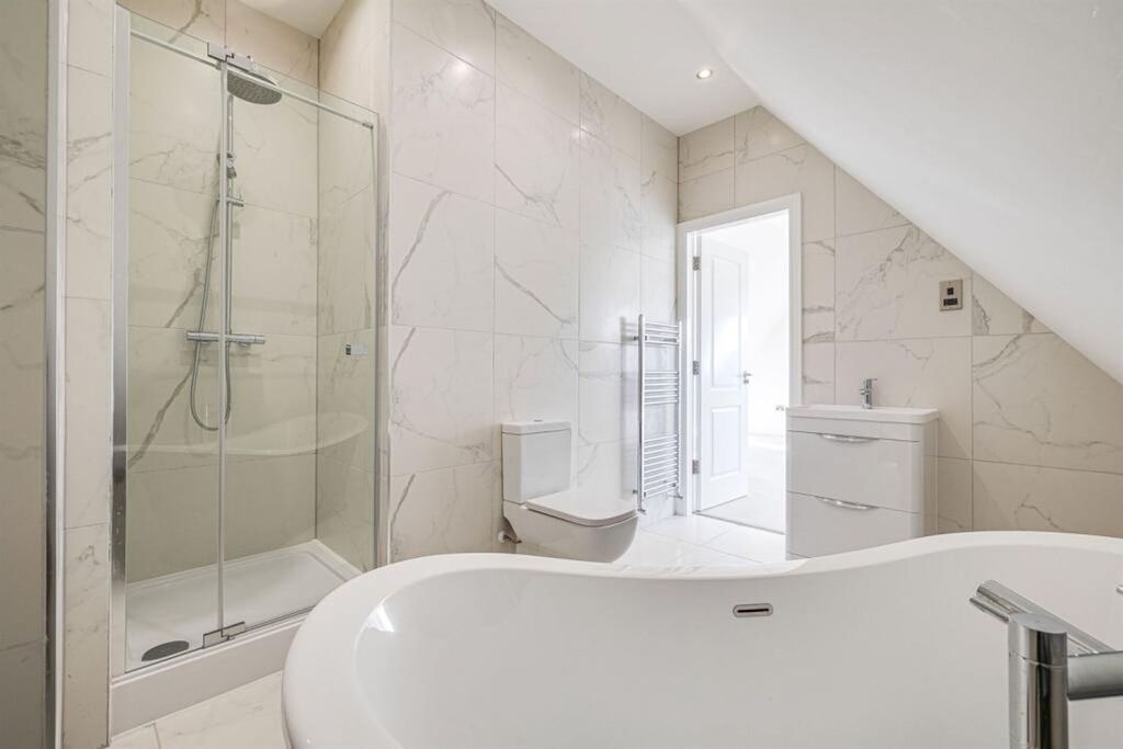 Additional image 18 of 3 bed flat for saleFerma Lane, Great Barrow CH3