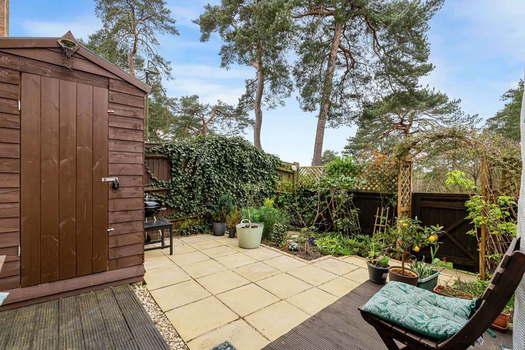 Additional image 8 of 2 bed maisonette for saleKildare Close, Bordon, Hampshire GU35