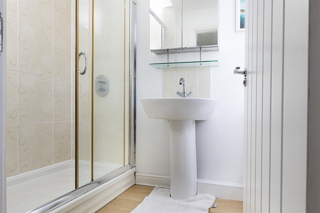 Additional image 17 of 4 bed detached house for saleDaisy Road, Brighouse HD6