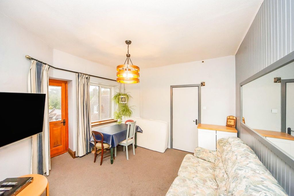 Additional image 3 of 1 bed flat for saleMarket Place, Blandford Forum DT11