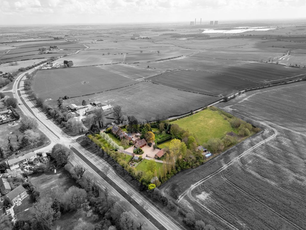 Additional image 3 of 5 bed detached house for saleThe Green, Gringley-On-The-Hill DN10