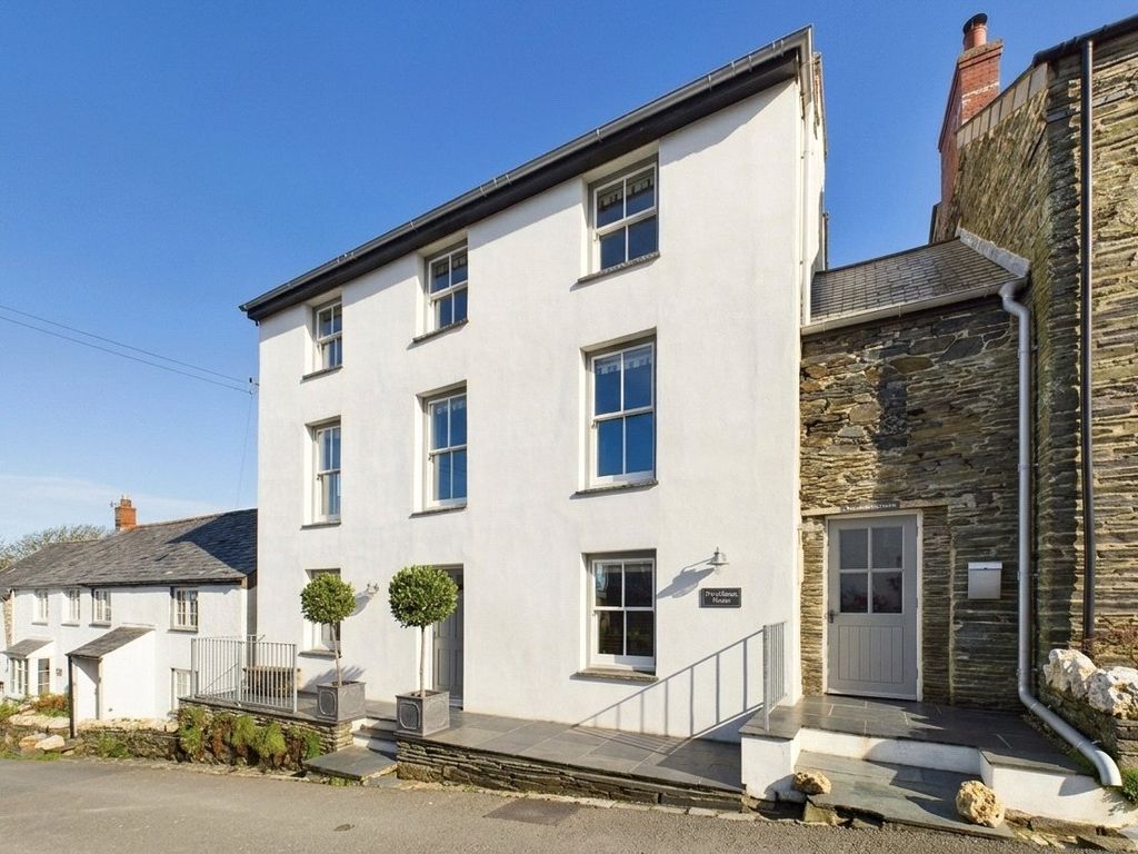 6 bed detached house for saleHigh Street, Boscastle, Cornwall PL35