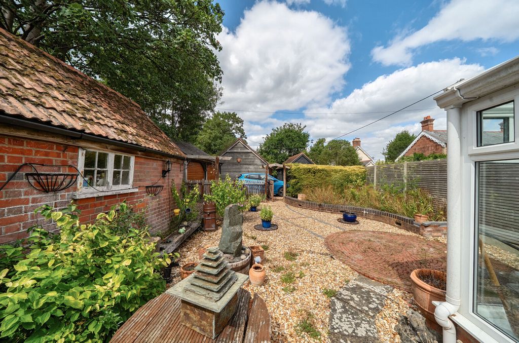 Additional image 15 of 3 bed cottage for saleWaters Green, Brockenhurst SO42