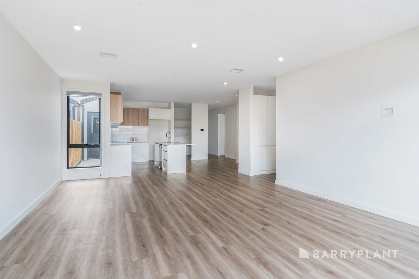 Additional image 2 of 48 Penstone Cr, Lara VIC 3212