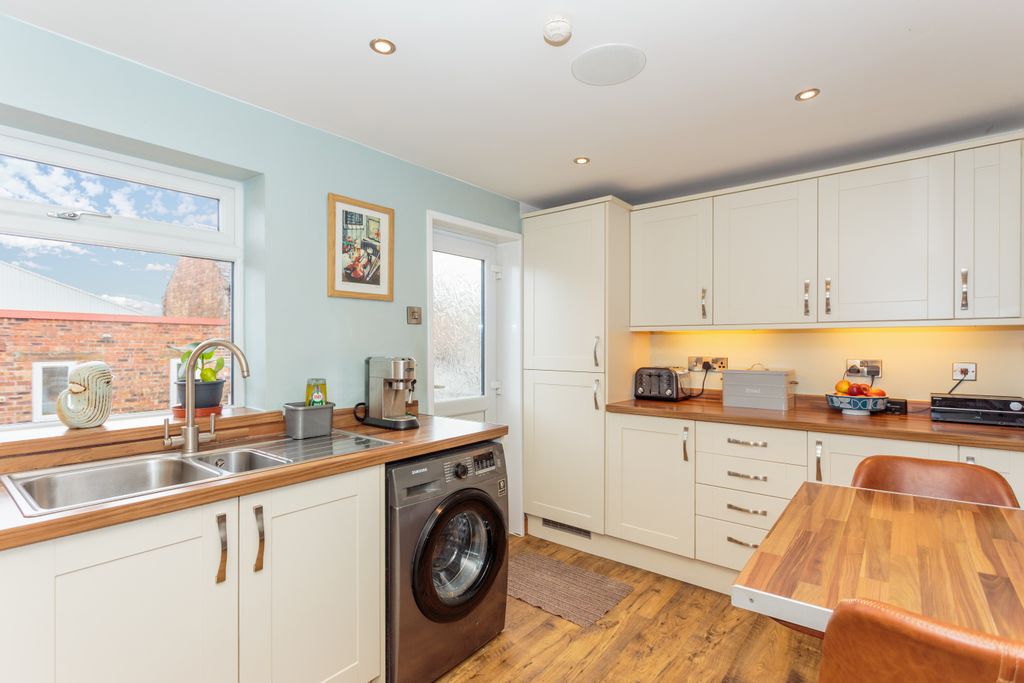 Additional image 10 of 3 bed terraced house for saleEastfield Road, Dumfries DG1
