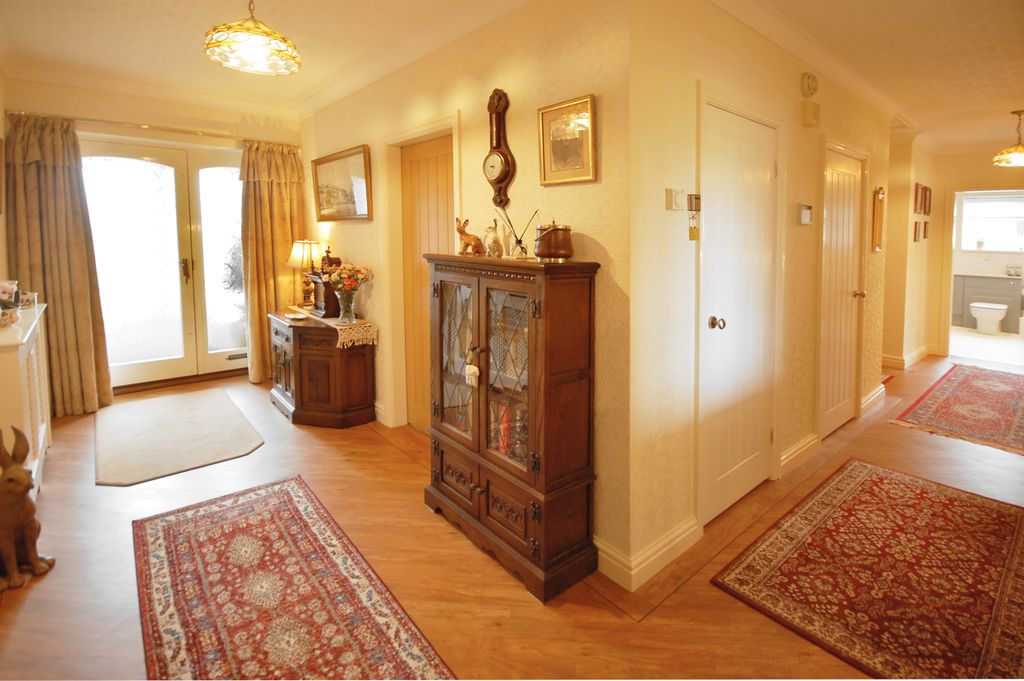 Additional image 6 of 3 bed detached bungalow for saleStation Road, North Thoresby DN36