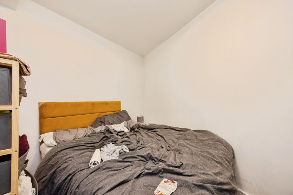 Additional image 13 of 1 bed flat for saleCrinnicks Hill, Bodmin, Cornwall PL31