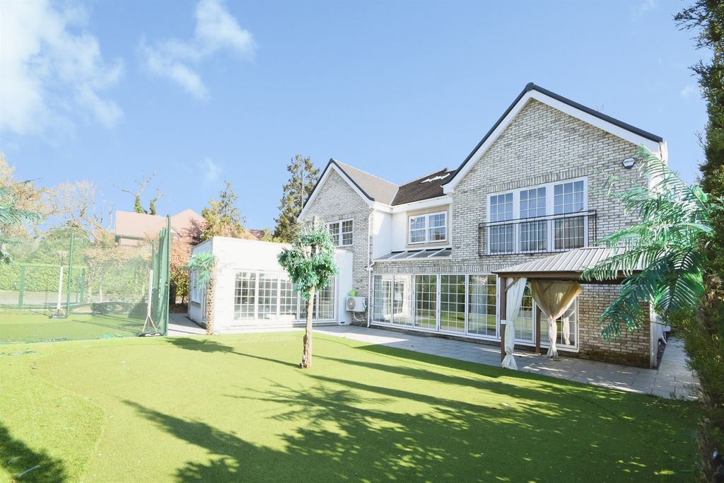 Additional image 31 of 6 bed detached house for saleHeronway, Hutton, Brentwood CM13