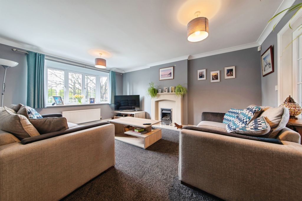 Additional image 2 of 4 bed detached house for saleThyme Avenue, Bourne PE10