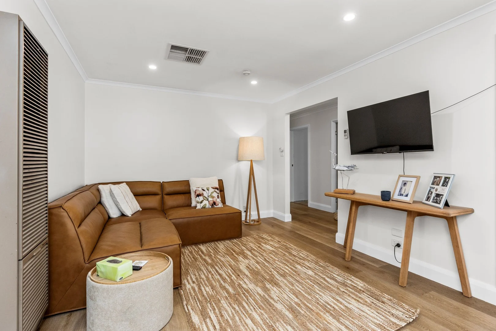 Additional image 6 of 8 Dalman Parkway, Glenfield Park NSW 2650