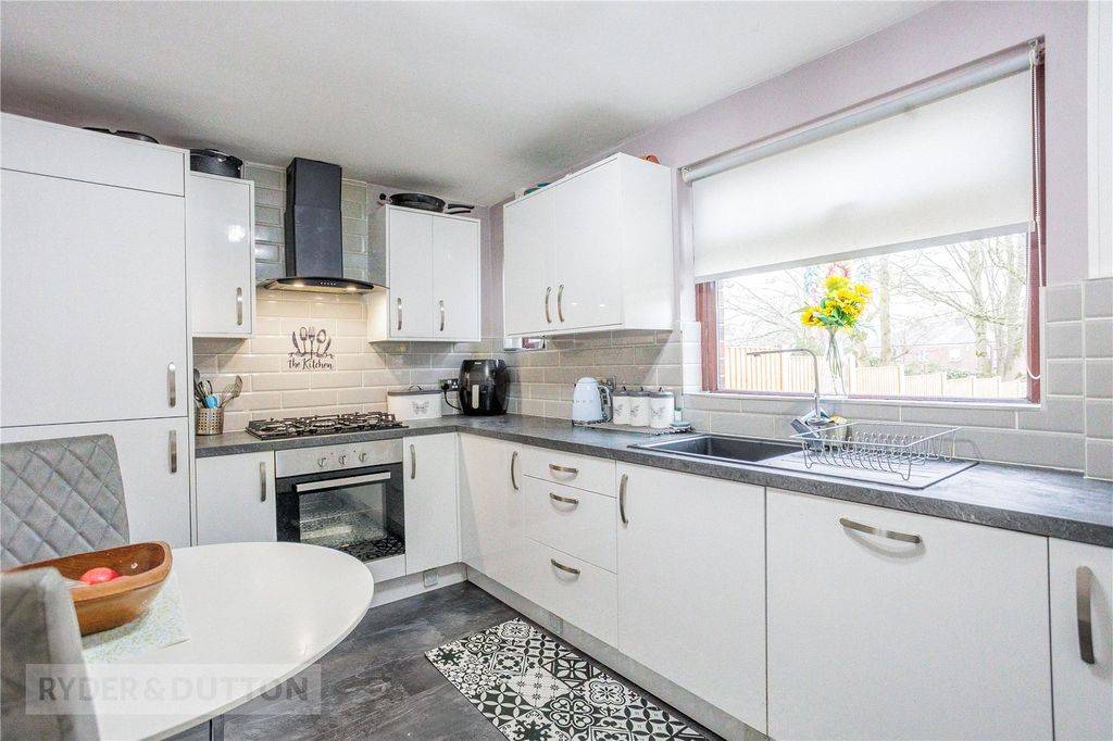 Additional image 3 of 3 bed semi-detached house for saleSycamore Avenue, Greenacres, Oldham OL4
