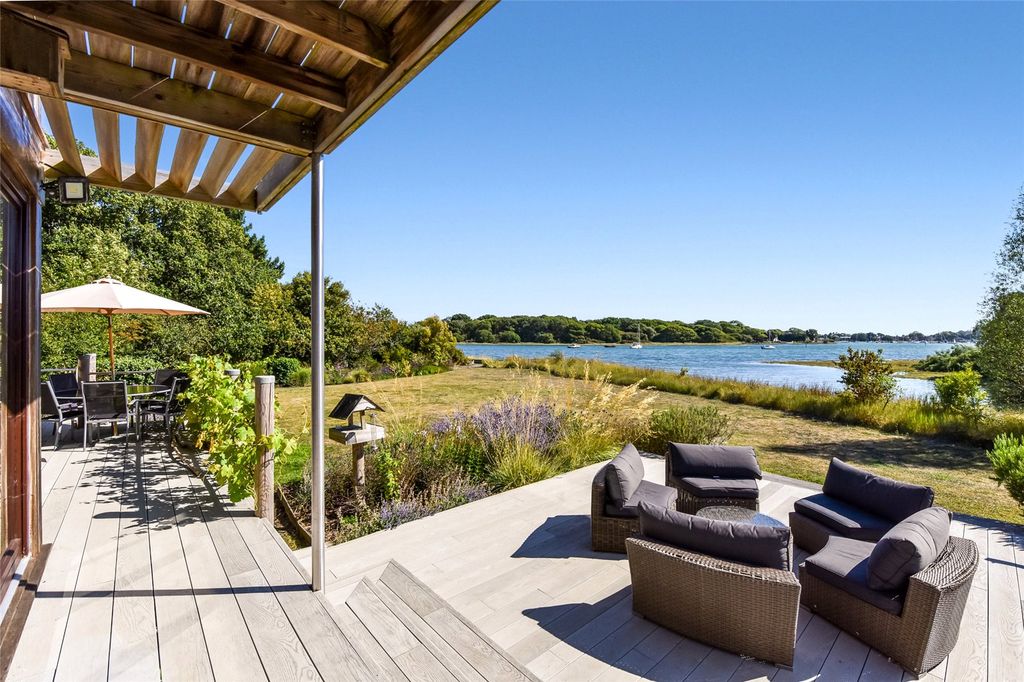 Additional image 4 of 4 bed detached house for saleSmugglers Lane, Bosham, West Sussex PO18