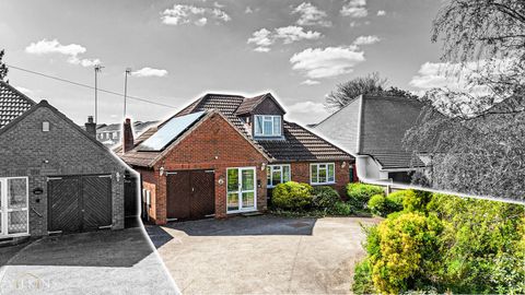 Chester Road North, Sutton Coldfield, West Midlands B73