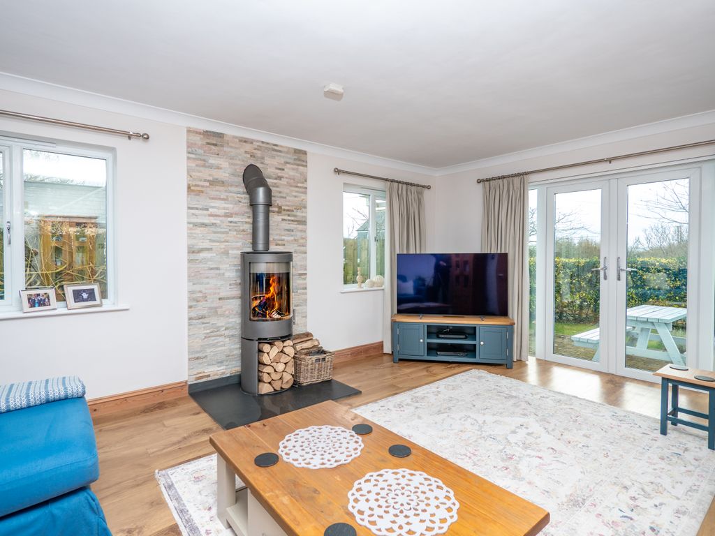 4 bed detached house for saleMarshgate, Camelford PL32 photo 2