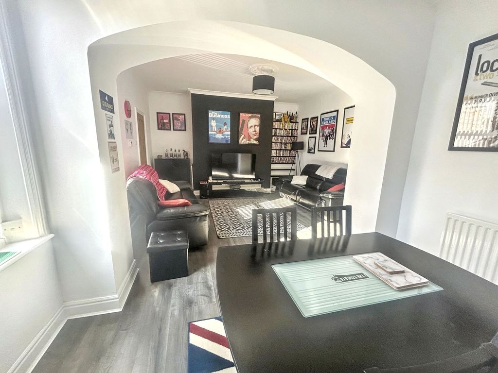 Additional image 6 of 2 bed flat for saleLyndhurst Terrace, Swalwell, Newcastle Upon Tyne NE16