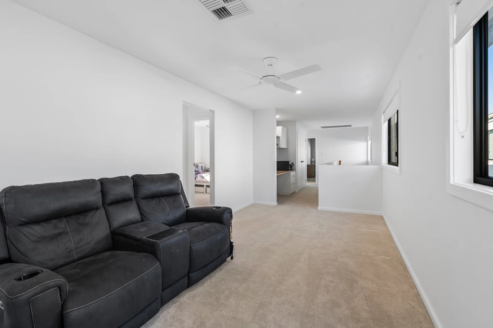 Additional image 7 of 31B Laguna Parade, Berkeley Vale NSW 2261