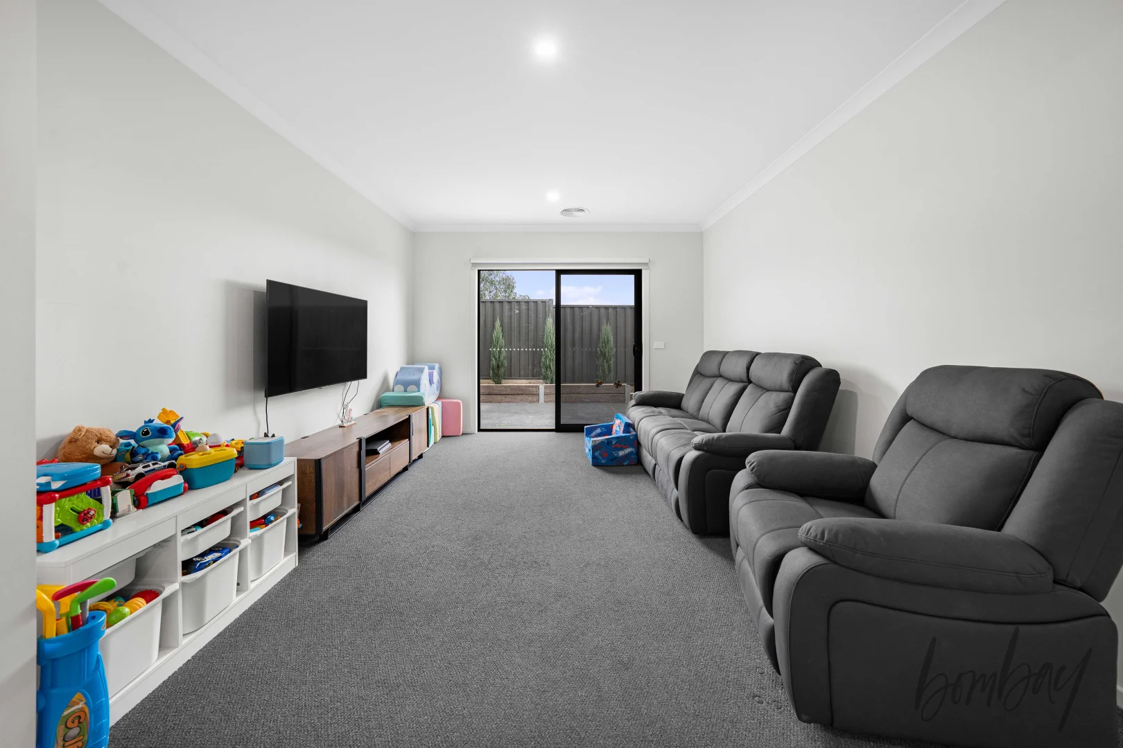 Additional image 5 of 73 Mayfield Crescent, Kilmore VIC 3764