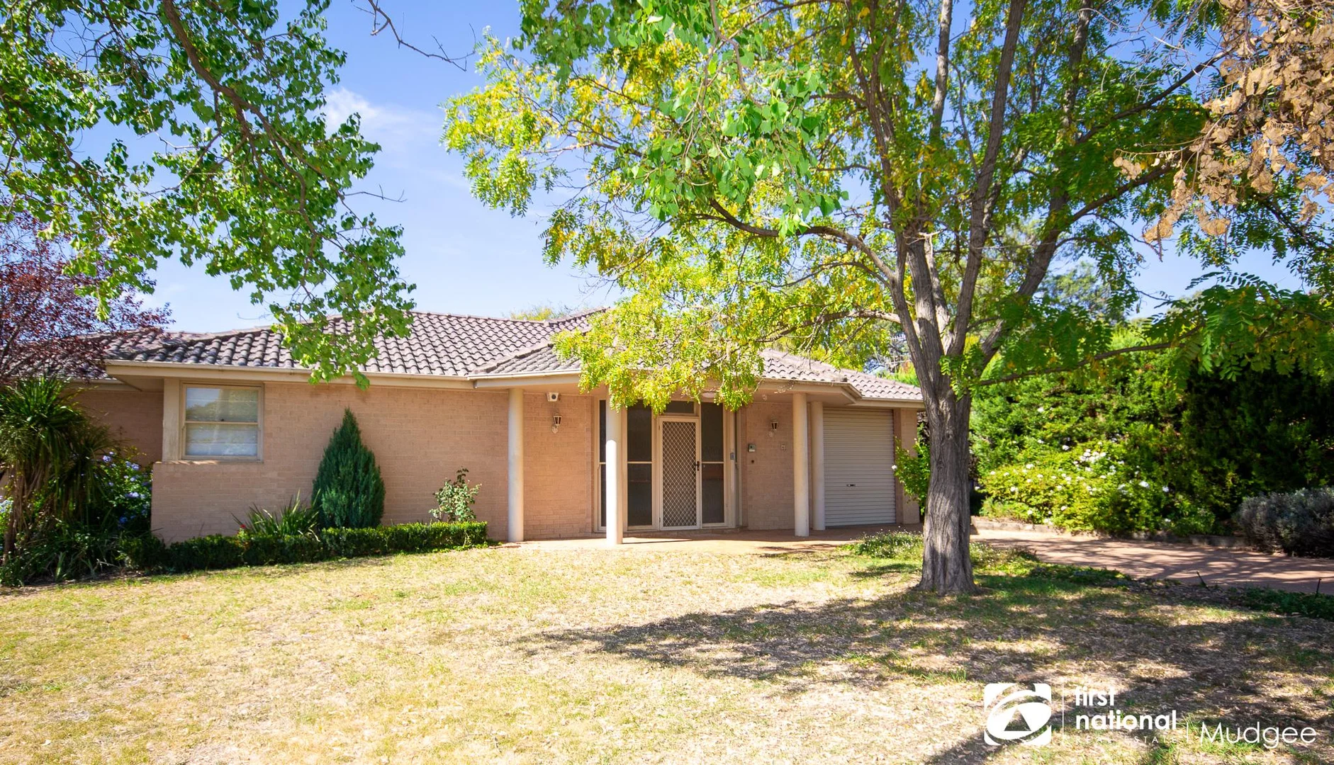 63 Mulgoa Way, Mudgee NSW 2850 photo 2