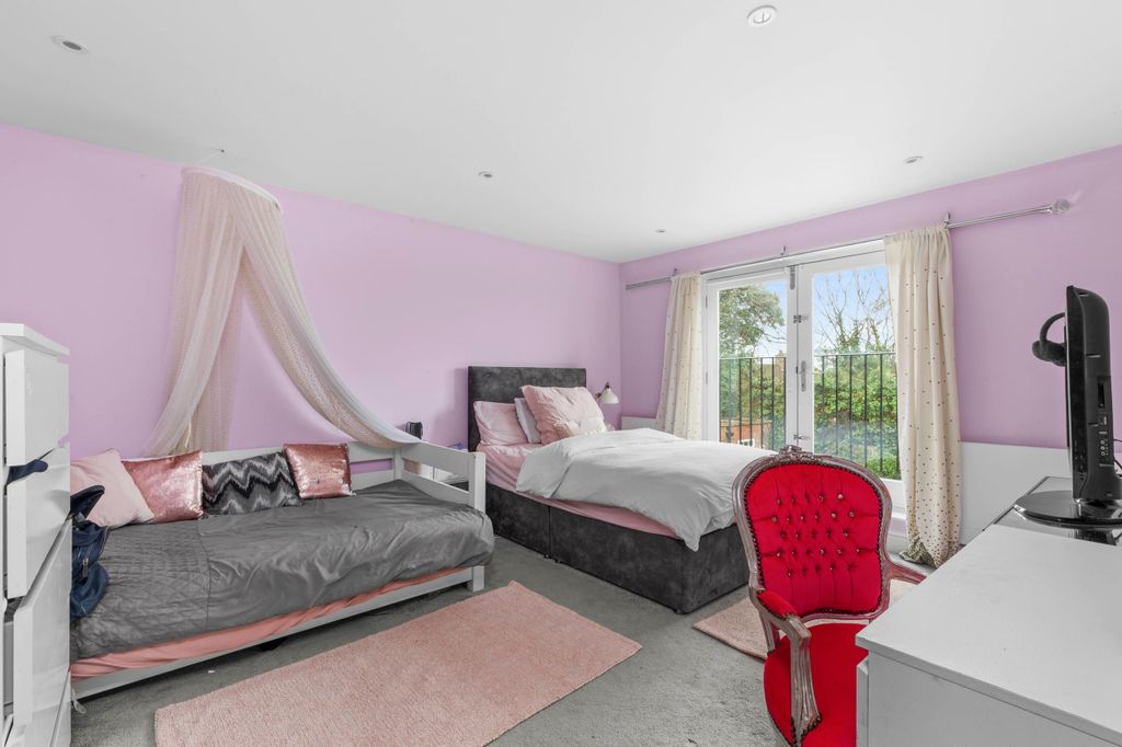 Additional image 23 of 6 bed detached house for saleChilterns Park, Bourne End, Buckinghamshire SL8