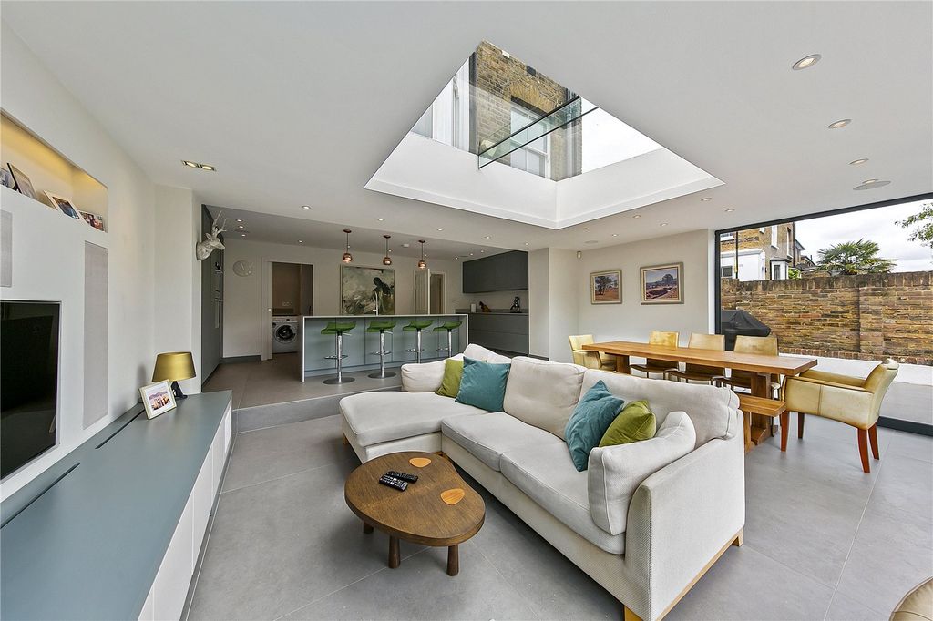 Additional image 12 of 3 bed maisonette for saleRoyston Road, Richmond TW10