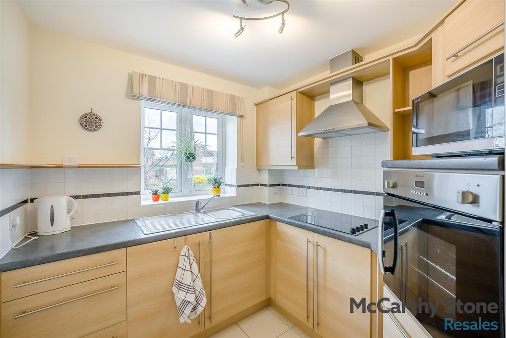 Additional image 6 of 1 bed flat for saleCopthorne Road, Shrewsbury SY3