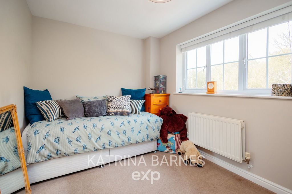 Additional image 15 of 6 bed detached house for saleGrantham Avenue, Great Notley CM77