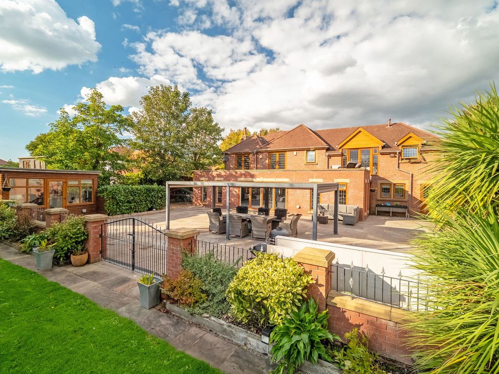 Additional image 17 of 5 bed detached house for saleDivision Lane, Blackpool FY4