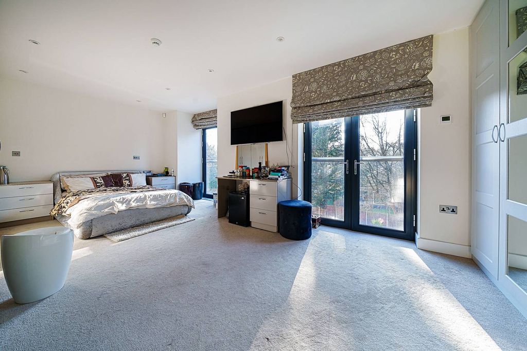 Additional image 22 of 5 bed detached house for saleWoodlands Road, Bromley BR1