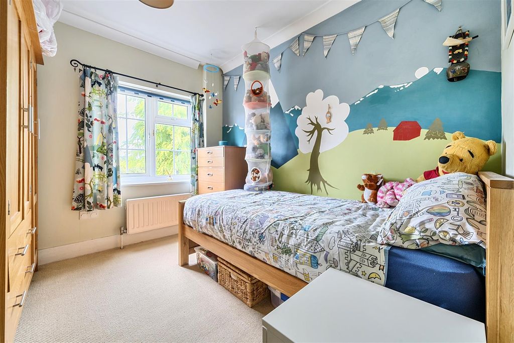 Additional image 11 of 3 bed semi-detached house for saleCollege Road, Maidenhead SL6