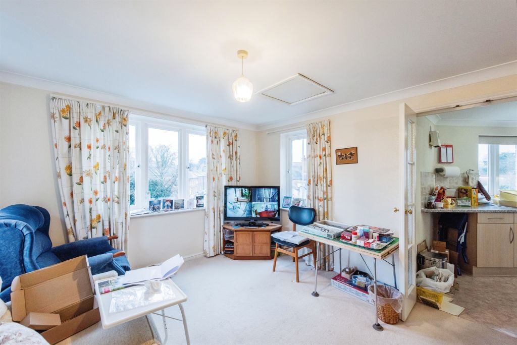 Additional image 3 of 2 bed flat for saleHanbury Court, Thetford IP24