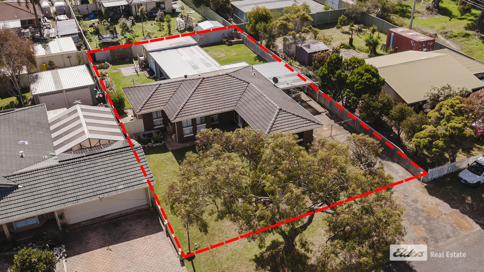 28 Flemington Street, Orana WA 6330