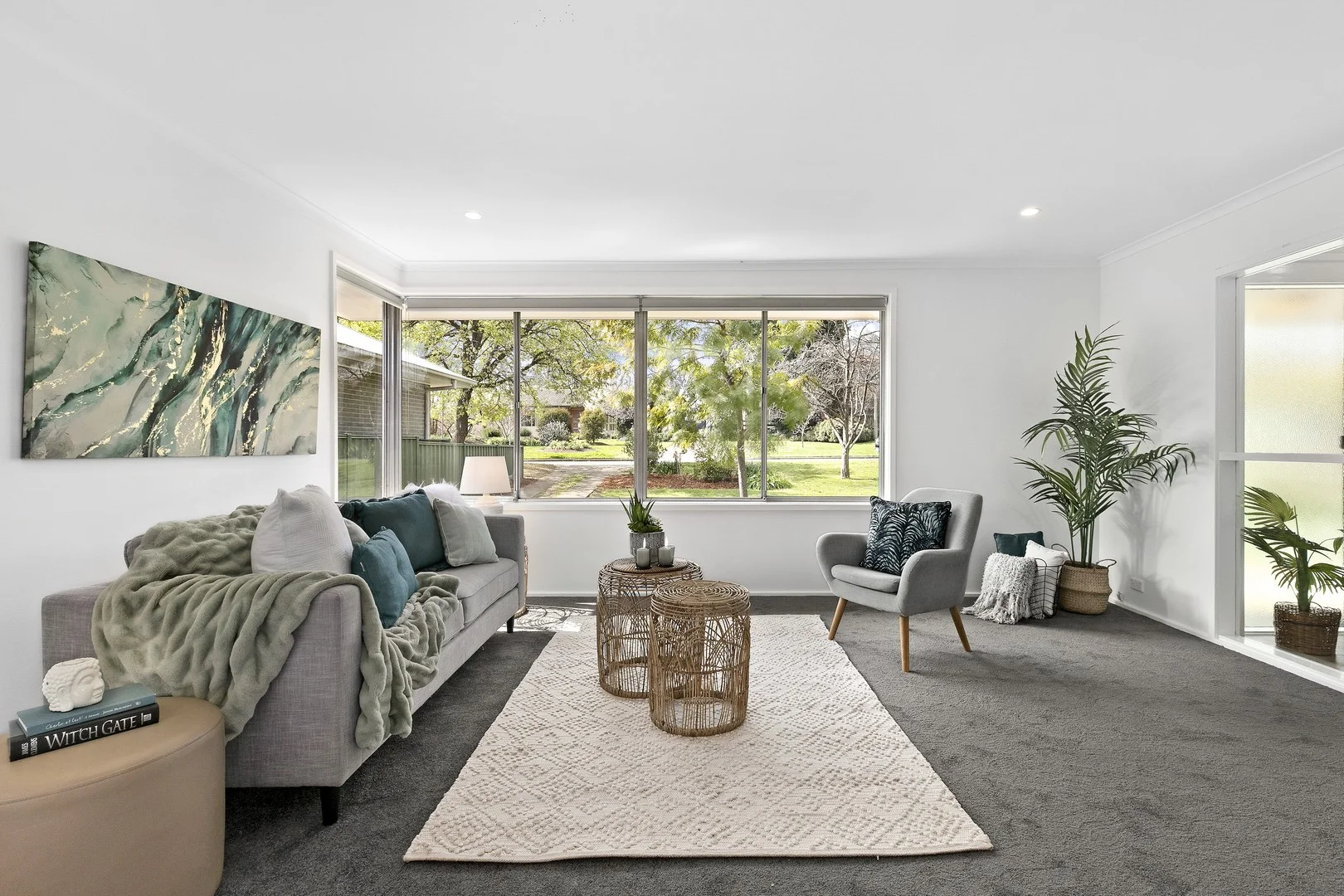 10 Pope Street, Hughes ACT 2605