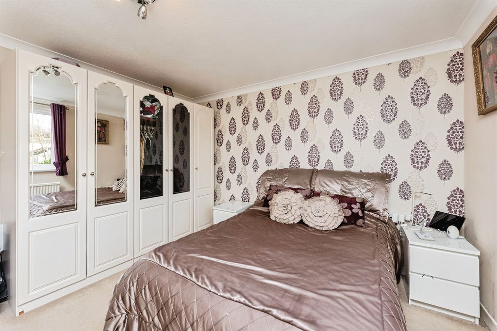 Additional image 13 of 5 bed detached house for saleBirstall Lane, Drighlington, Bradford BD11