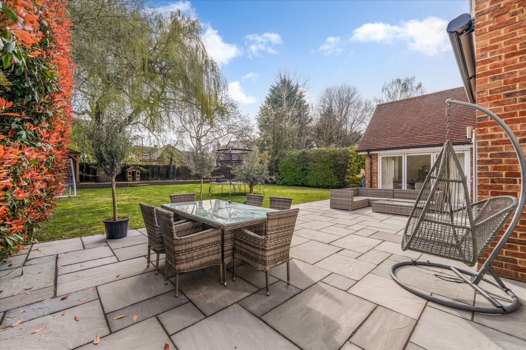 Additional image 34 of 7 bed detached house for saleTilehurst Lane, Binfield, Bracknell, Berkshire RG42