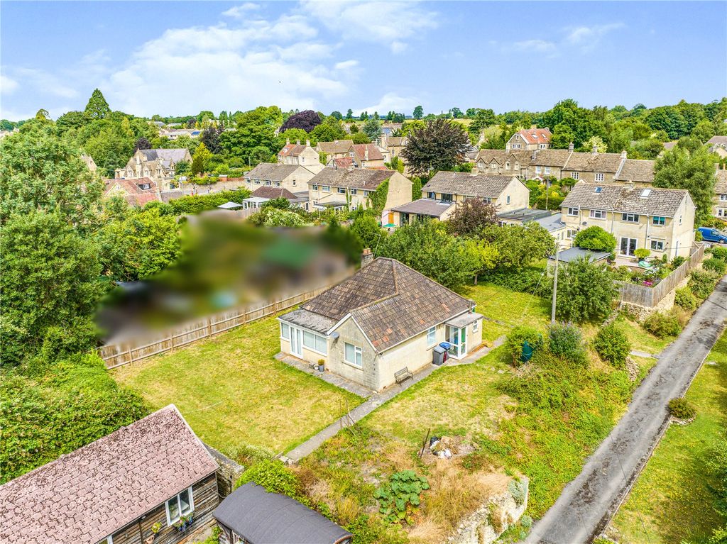 3 bed bungalow for saleNew Road, Bradford-On-Avon BA15