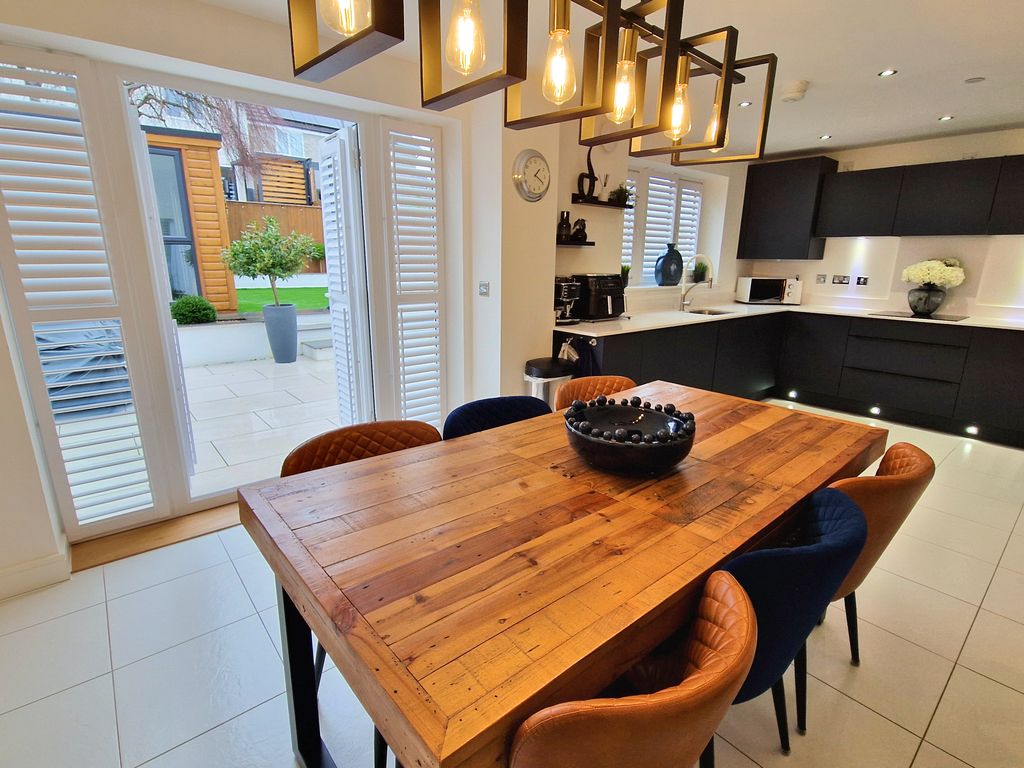 Additional image 7 of 4 bed detached house for saleLlys Penfro, Newton, Porthcawl CF36