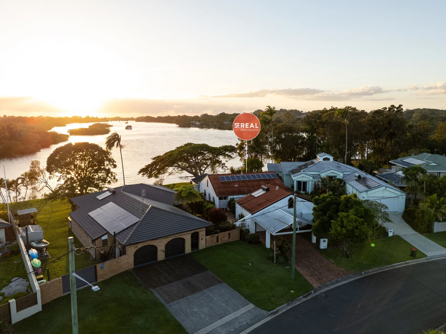 Additional image 20 of 15 Sunset Boulevard, Tweed Heads West NSW 2485
