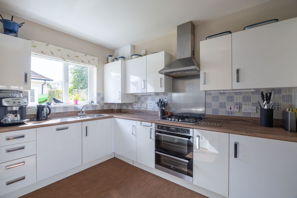 Additional image 12 of 5 bed detached house for saleDavid Farquharson Road, Blairgowrie PH10