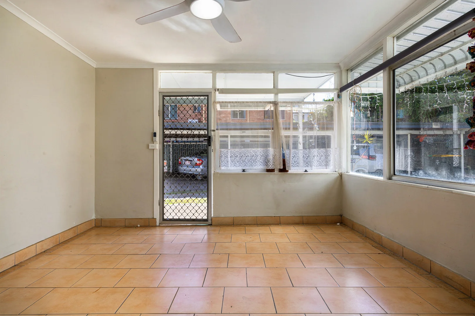 Additional image 5 of 4/151 Frank Street, Labrador QLD 4215