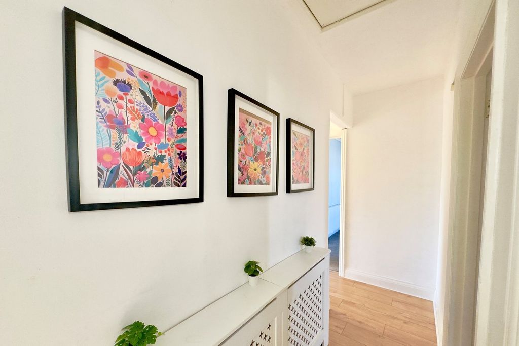 Additional image 5 of 2 bed flat for saleStrouden Avenue, Queens Park, Bournemouth BH8