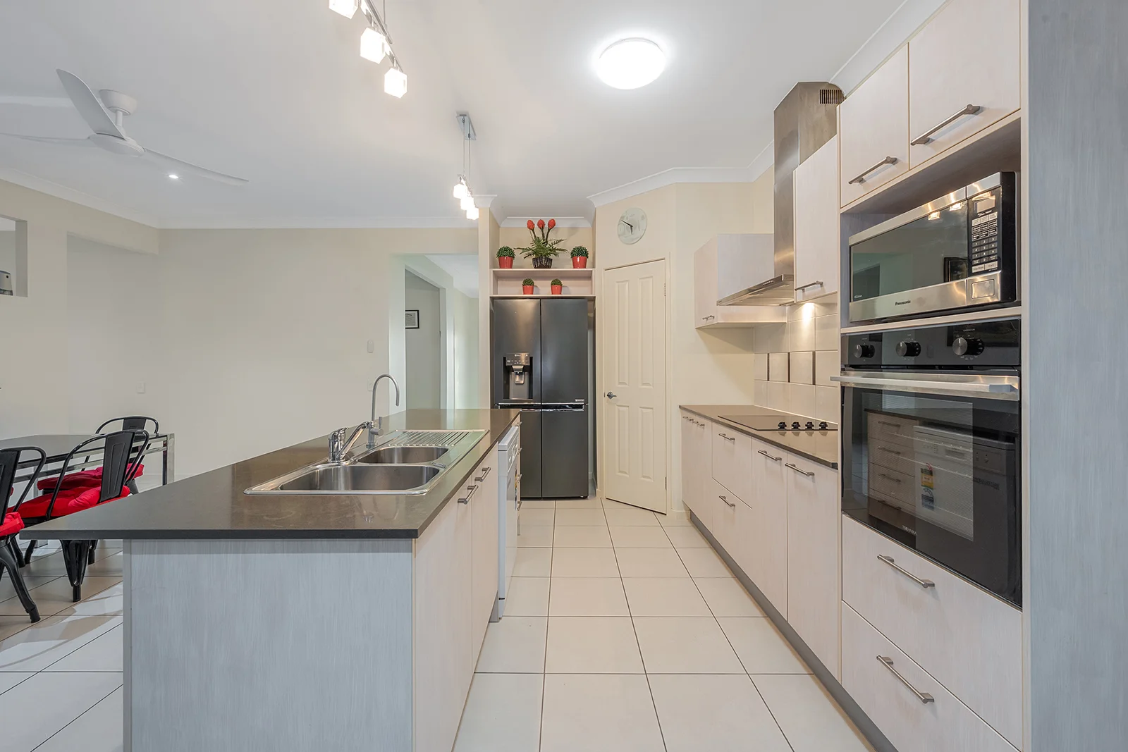 26 Hudson Court, Warner QLD 4500 photo 3