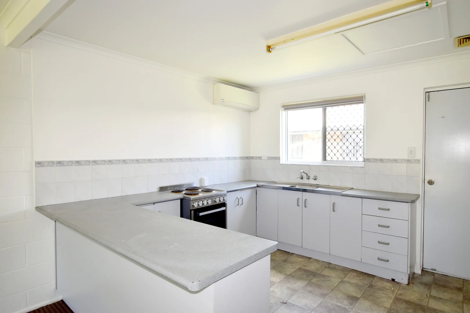 Additional image 3 of 4/78 Ann Street, South Gladstone QLD 4680