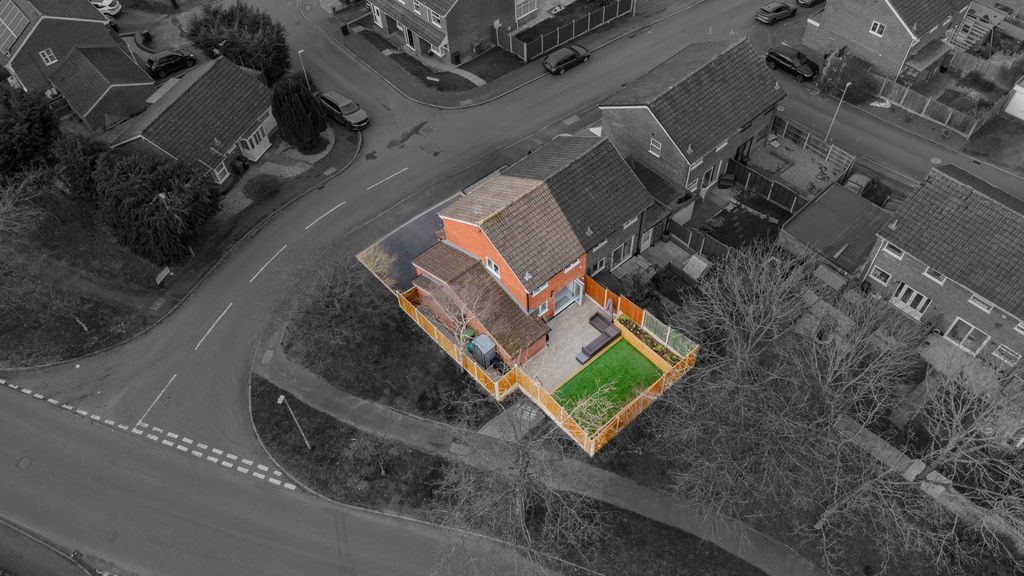 Additional image 29 of 4 bed semi-detached house for saleBarsham Drive, Brierley Hill DY5