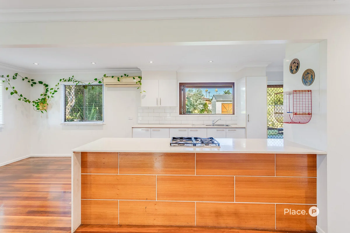 Additional image 5 of 130 Elizabeth Avenue, Clontarf QLD 4019