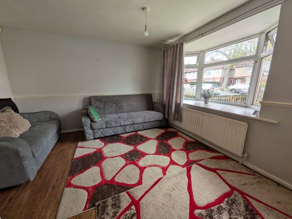 Additional image 2 of 2 bed flat for saleFlat 1, 1 Griffe Head Road, Wyke, Bradford BD12