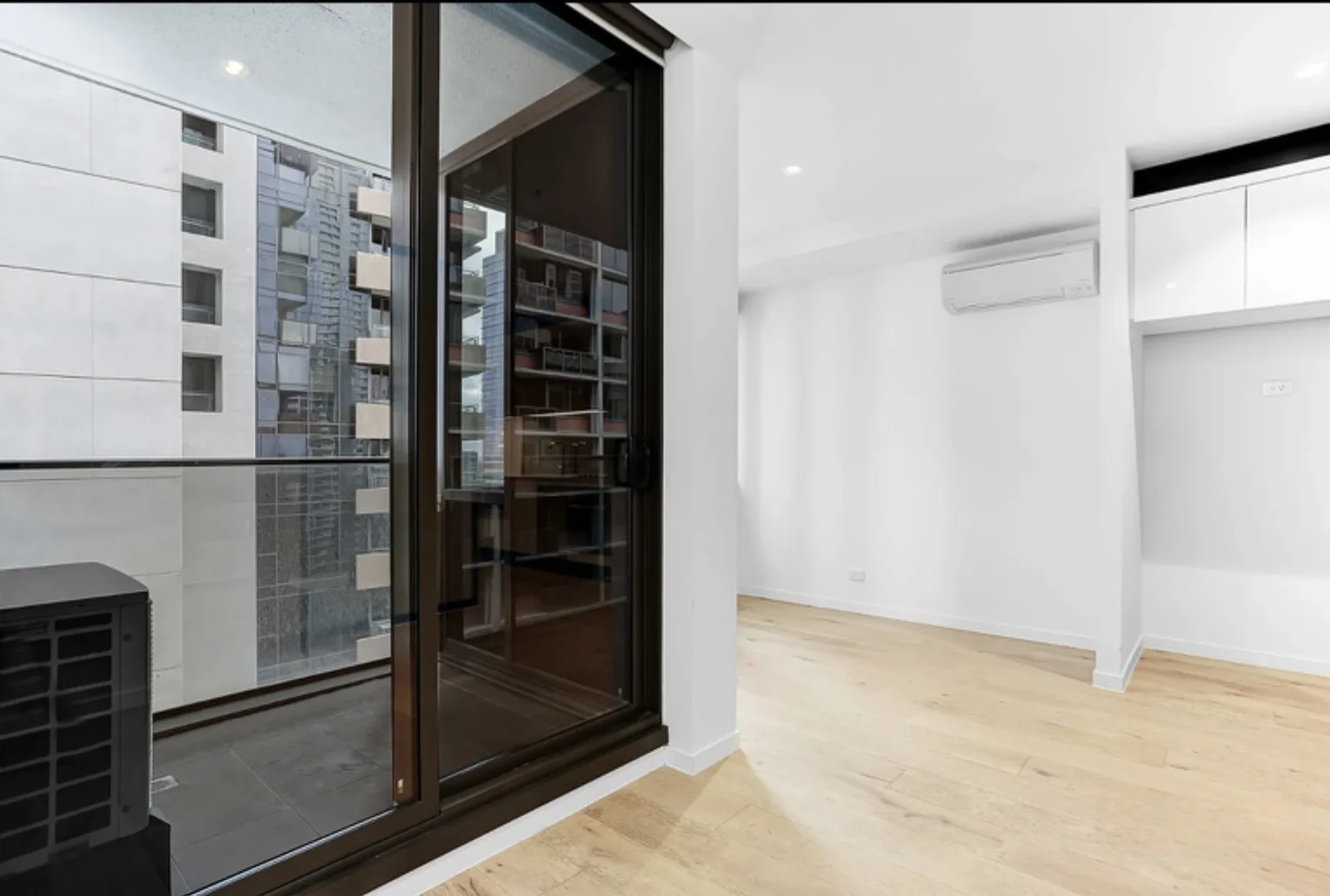 Additional image 5 of 3606/33 Rose Lane, Melbourne VIC 3000
